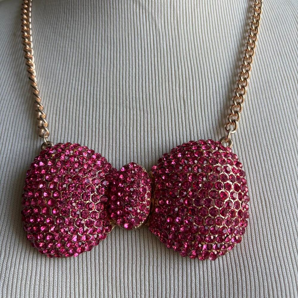 Pink Rhinestone Bow Necklace - Picture 6 of 8